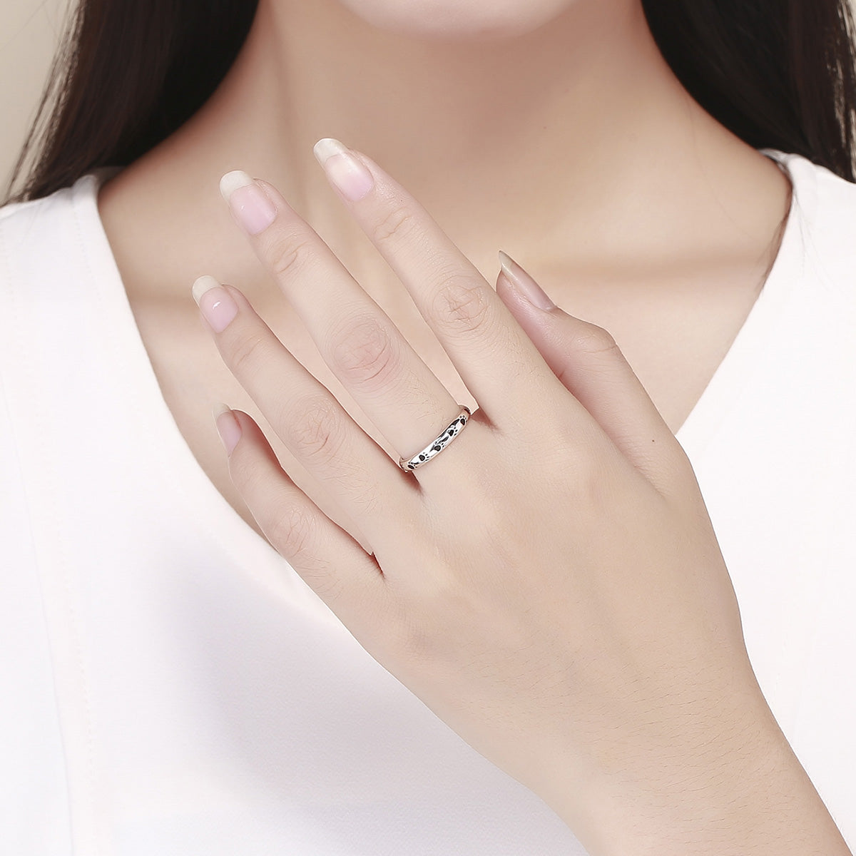925 Sterling Silver Ring for Women - Size 5.0, Width 0.3cm  DestGlow