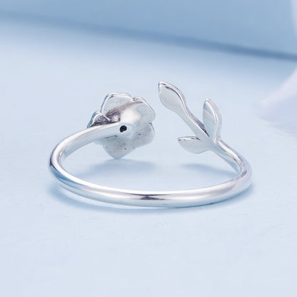925 Sterling Silver Oxidized Flower Design Ring with Pavé Setting CZ by Bids.com