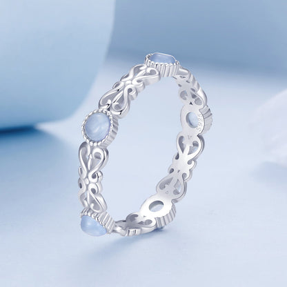 S925 Sterling Silver 4mm Plated Platinum Ring for Women Size 6.0 by Bids.com