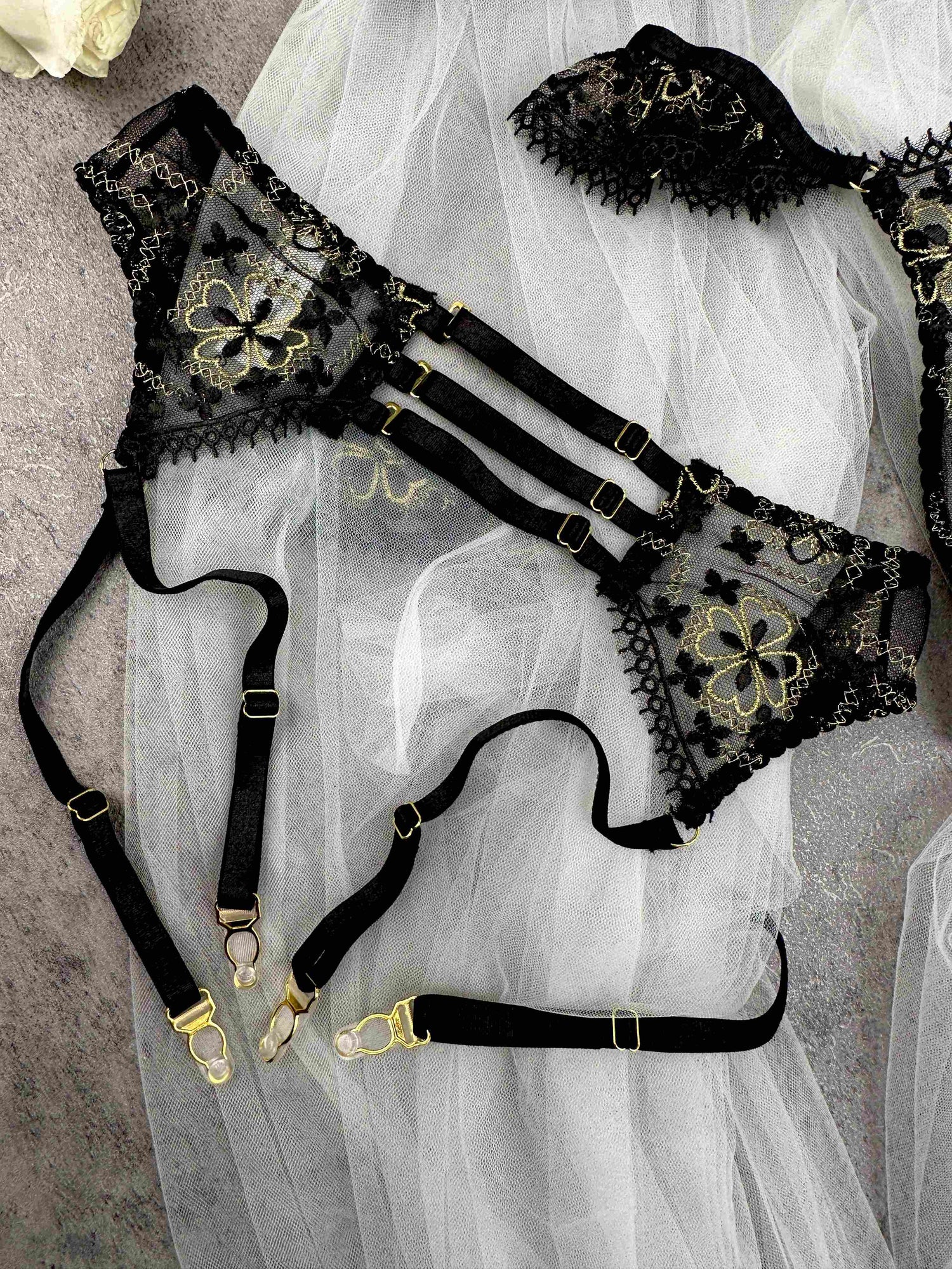 Vanessa Golden Clover Lingerie Set