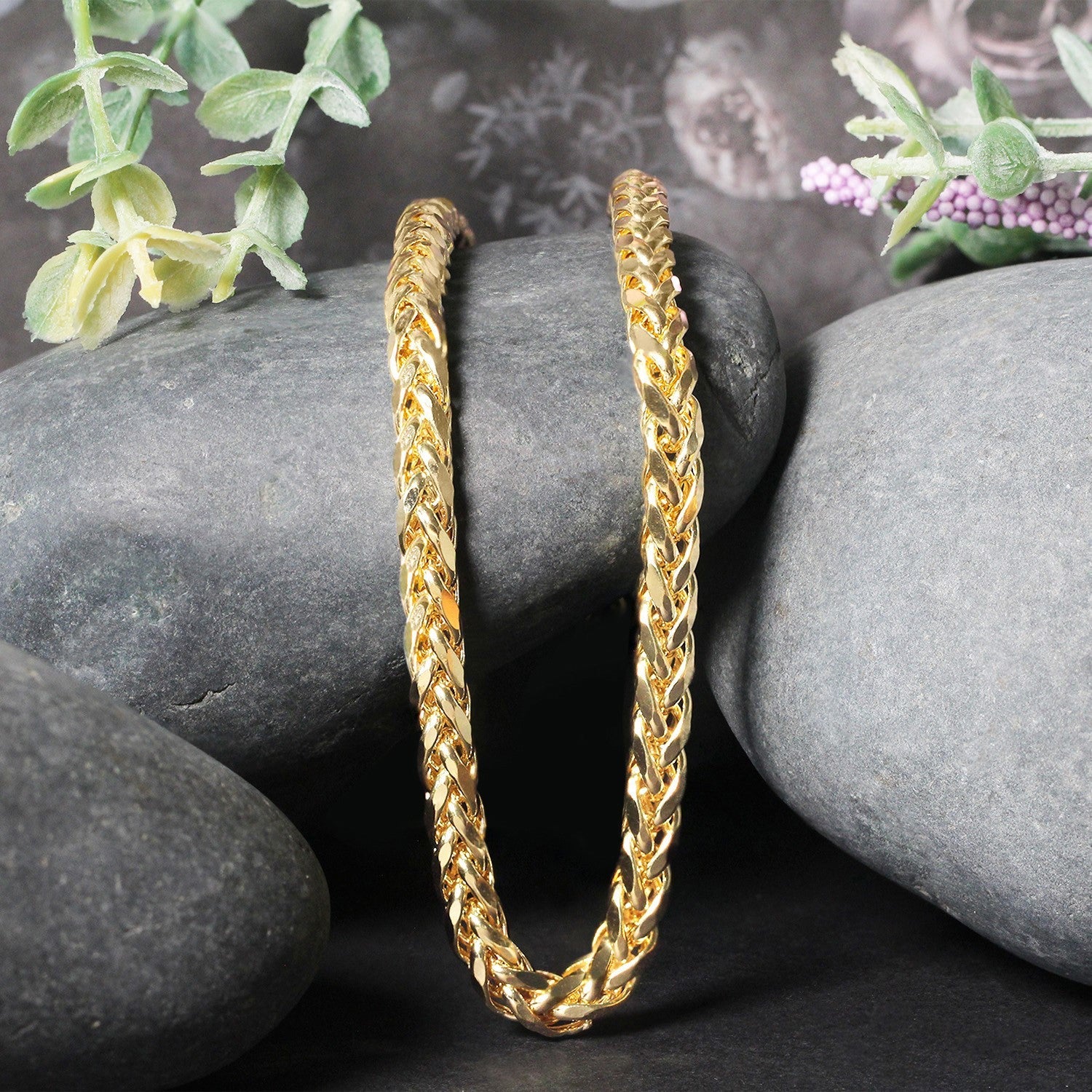 5.2mm 14k Yellow Gold Diamond Cut Round Franco Chain by Bids.com