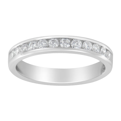 14K White Gold 1/2 cttw Diamond Band Ring (I-J Color, I2-I3 Clarity) - Size 7 by Bids.com