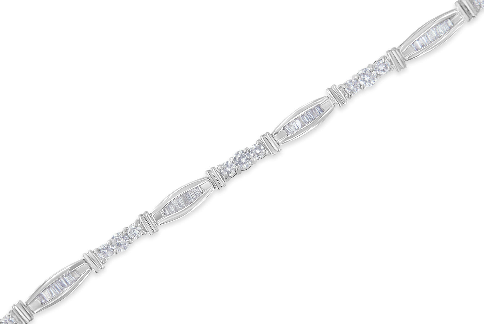 10K White Gold Geometric Pattern Diamond Tennis Bracelet (3 cttw, H-I Color, SI2-I1 Clarity) by Bids.com