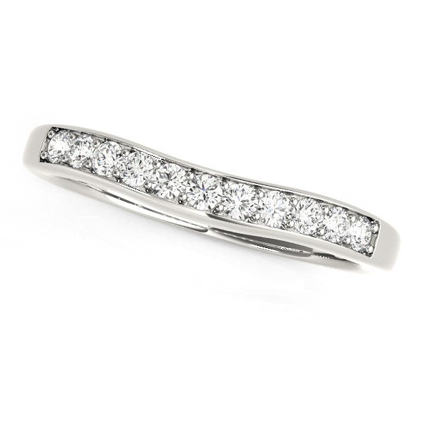 14k White Gold Curved Diamond Wedding Band (1/4 cttw) by Bids.com