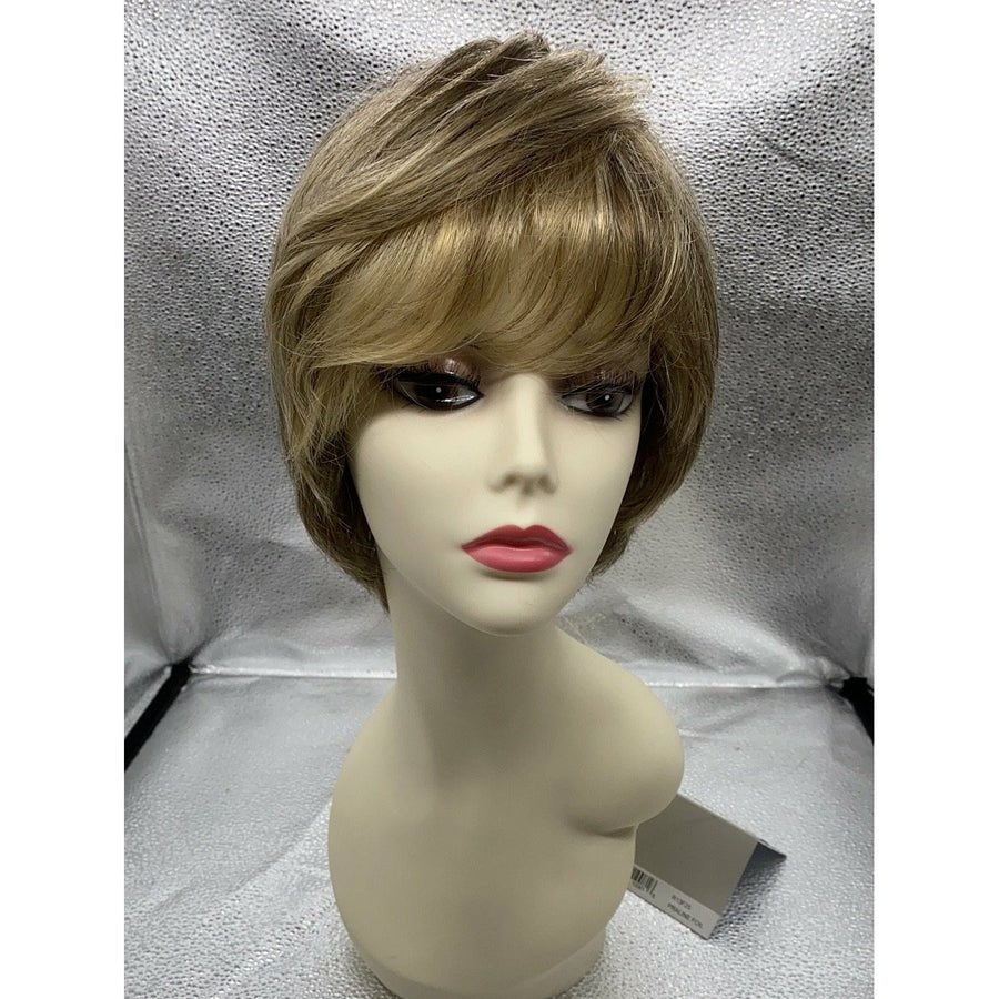 Raquel Welch Free Spirit Synthetic Wig (Mono Top)