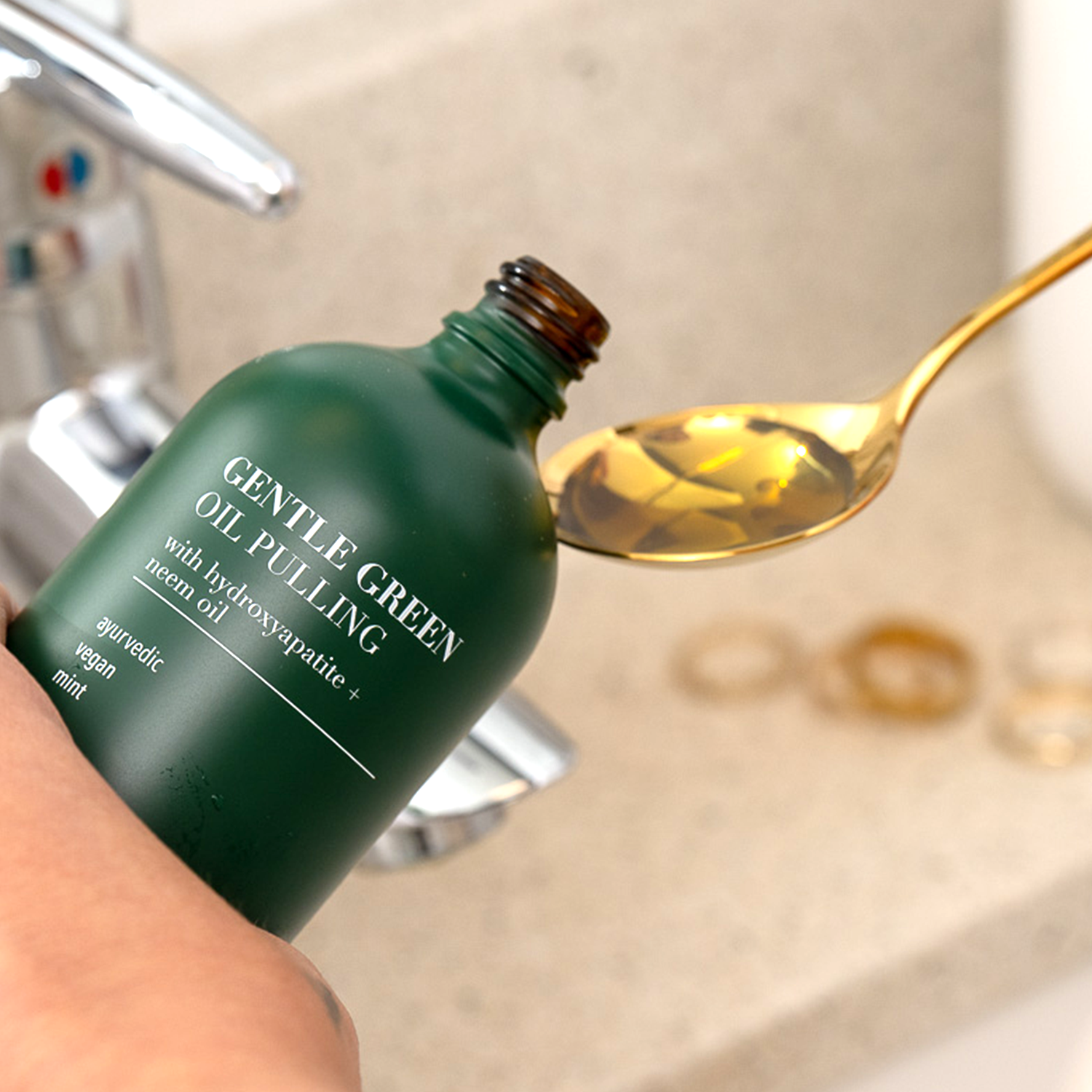 Gentle Green Oil Pulling Mouthwash – Enamel Support &amp; Gum Health