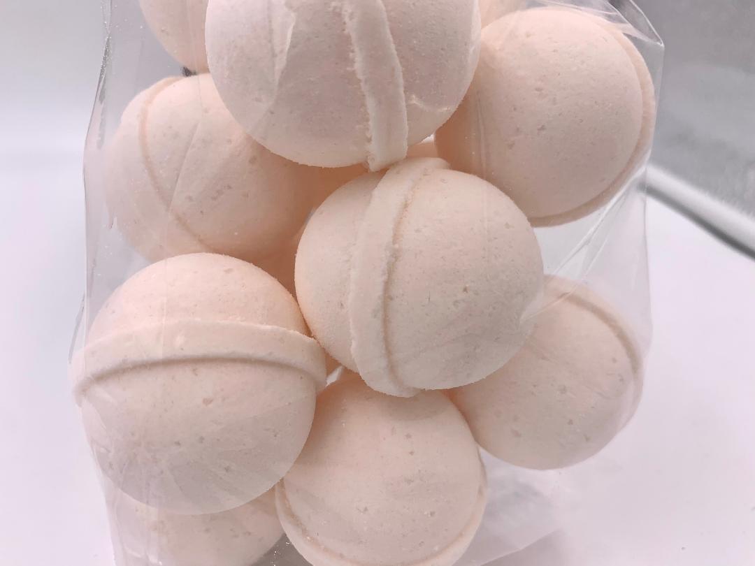 14 pack of 1 oz bath bomb fizzies (U-select fragrance) with shea, mango &amp; cocoa butter, gift bag bath fizzies, relax while you moisturize your skin by Spa Pure