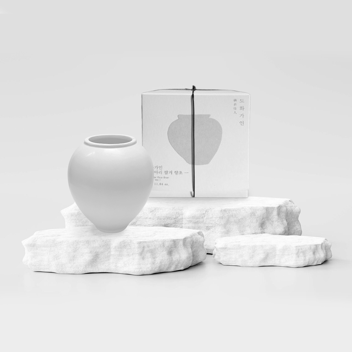 House of Dohwa Moon Jar Rice Bran Candle 320g 1ea