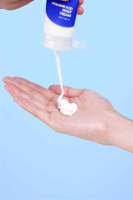 Isntree Hyaluronic Acid Moist Cream