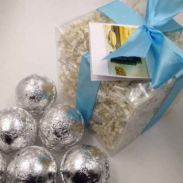 Luxury Bath Bomb GIFT SET with 6 (six) 2.25 oz bath bombs, (select from drop down menu Fragrances R thru Z)