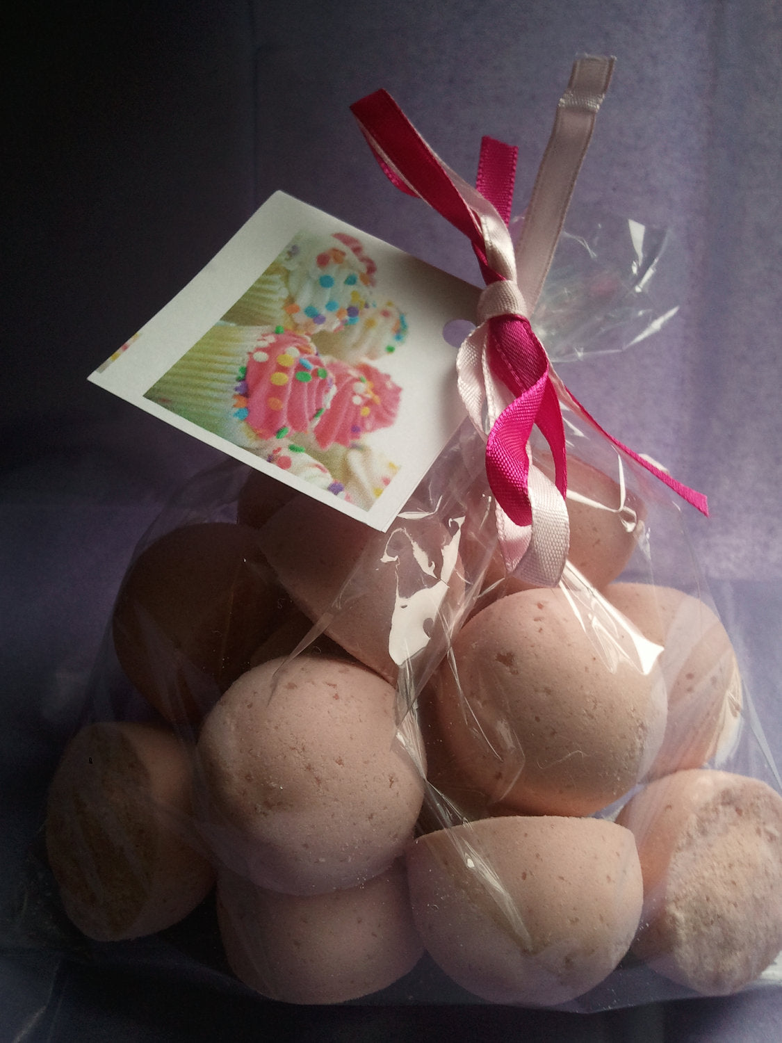 14 bath bombs (Buttercream Cupcake) gift bag bath fizzies, great for kids...and adults too by Spa Pure