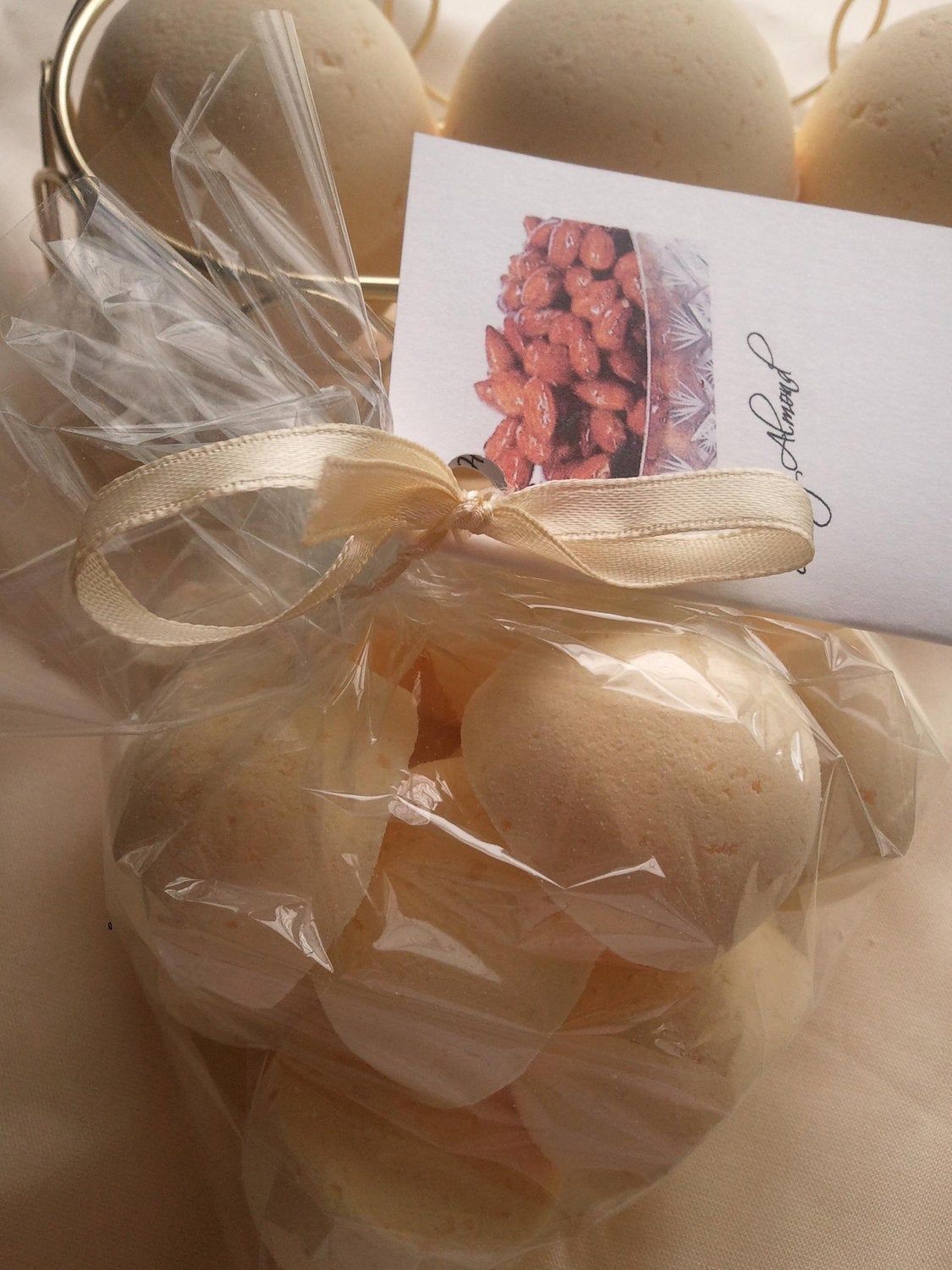 14 bath bombs in Honey Almond fragrance gift bag bath fizzies, ultra moisturizing for a luxurious bath by Spa Pure