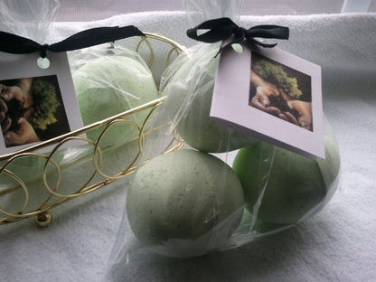 14 bath bombs in Bonsai fragrance, gift bag bath fizzies, great for dry skin, shea, cocoa, 7 ultra rich oils by Spa Pure