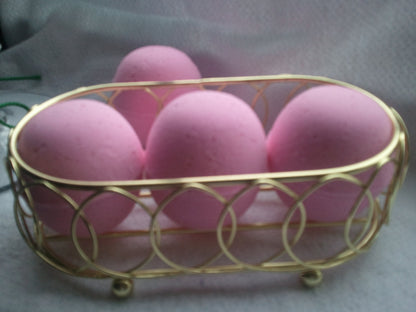 14 bath bombs in Plumeria fragrance, gift bag bath fizzies, great for dry skin, shea, cocoa, 7 ultra rich oils by Spa Pure