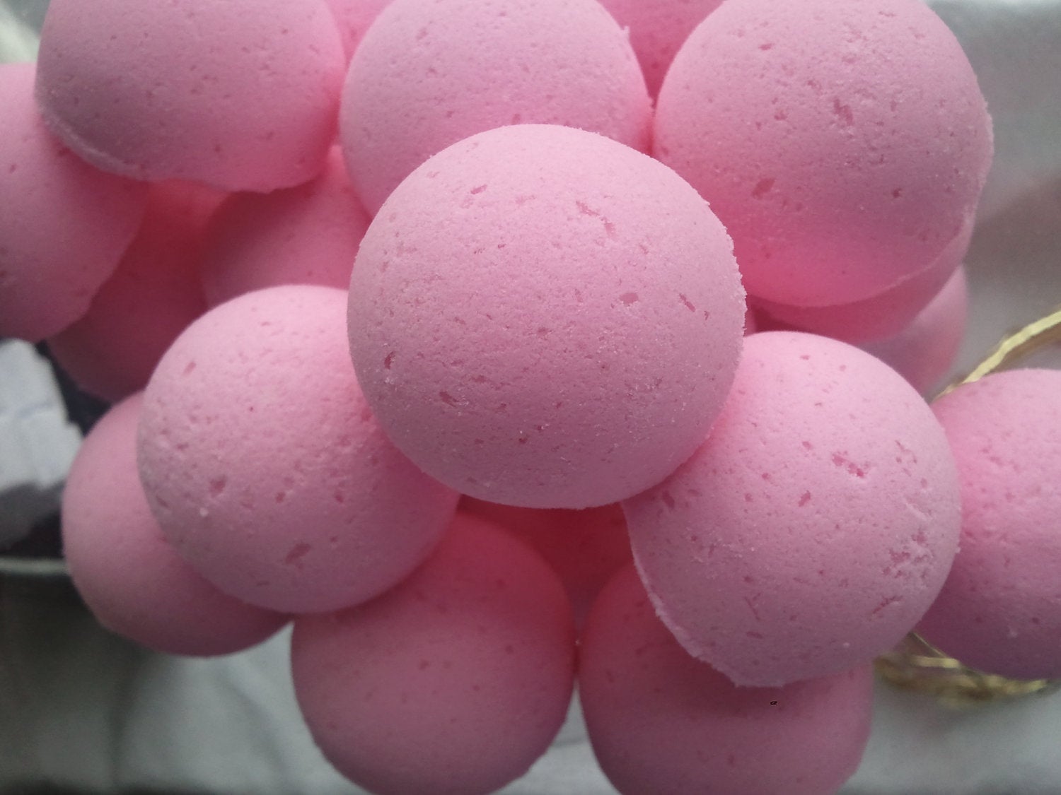 14 bath bombs in Plumeria fragrance, gift bag bath fizzies, great for dry skin, shea, cocoa, 7 ultra rich oils by Spa Pure