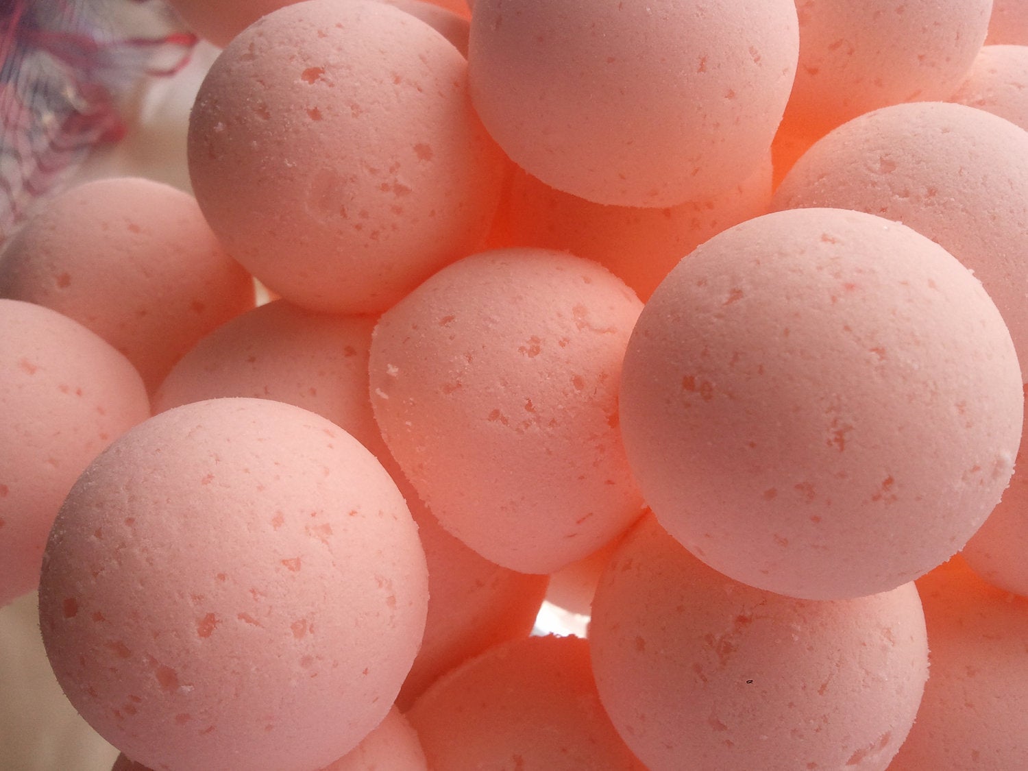 14 bath bombs in Darlin&