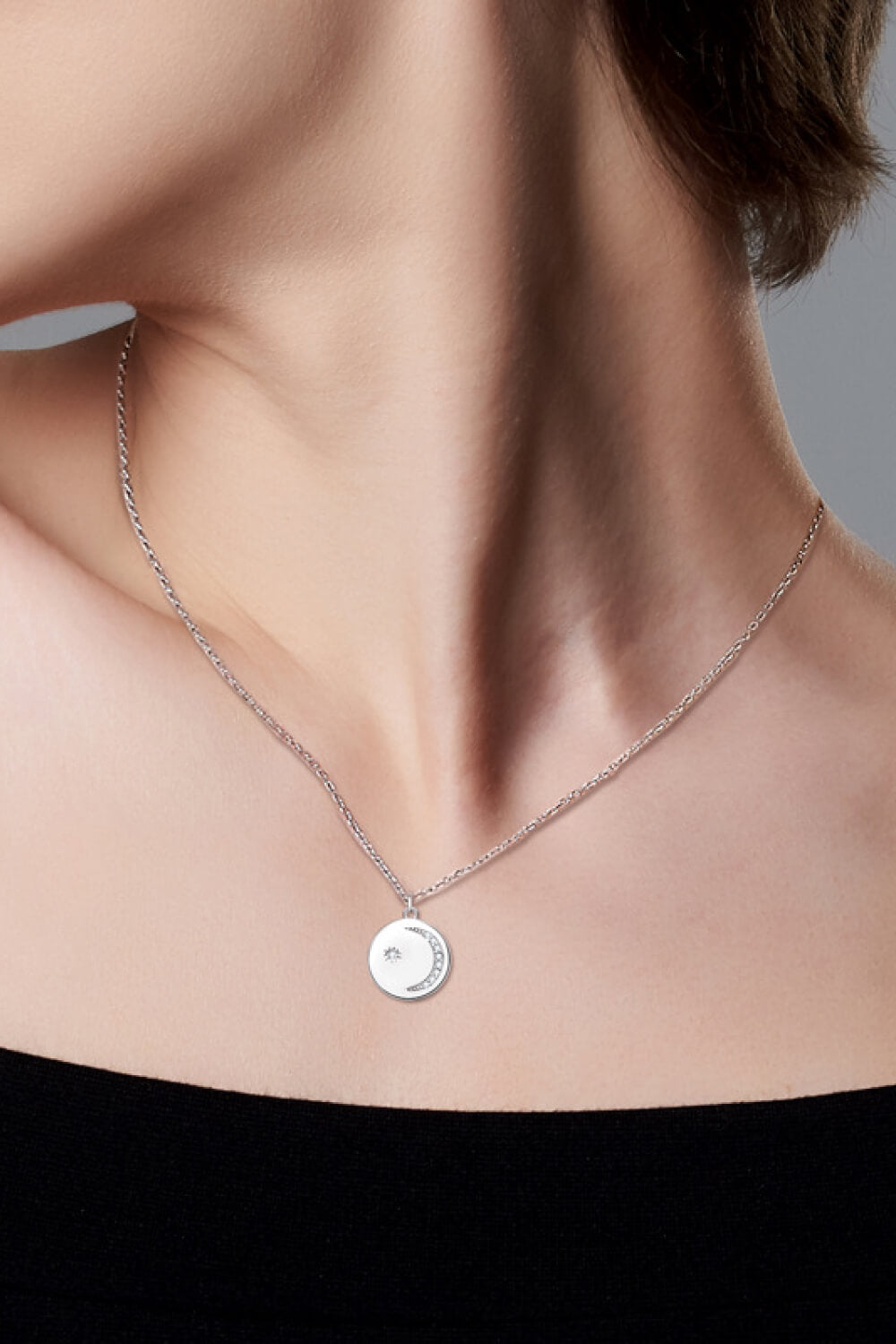 Sparkala™ Round Pendant Necklace (Platinum-Plated Fine Silver) - DestGlow