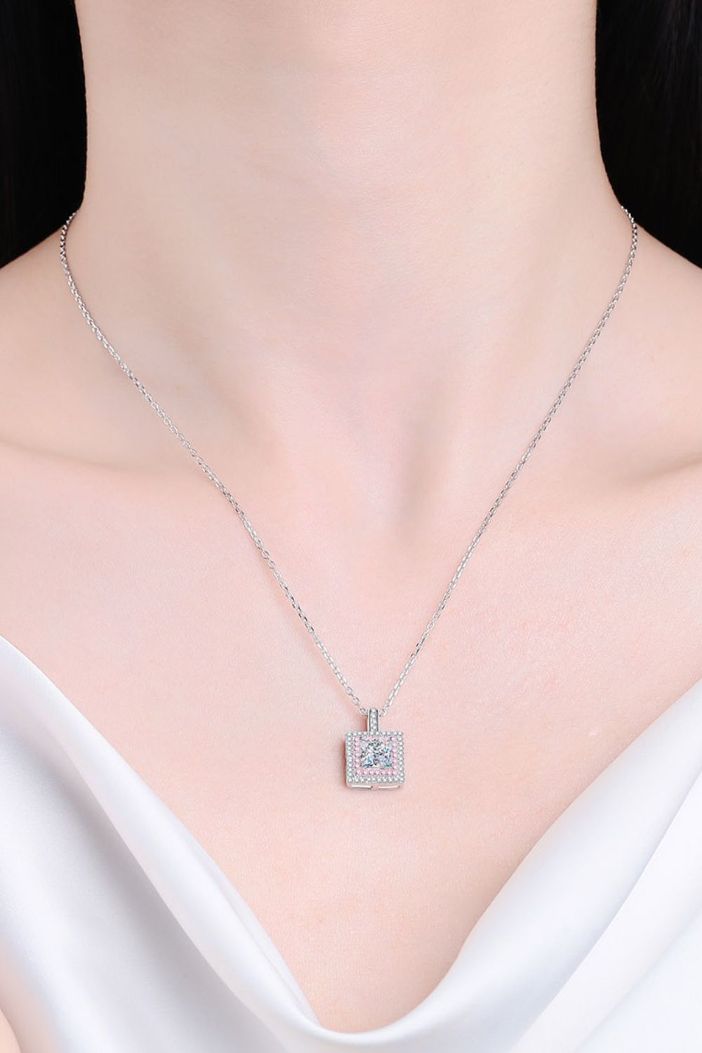 1 Carat Sparkala™ Square Pendant Chain Necklace (Platinum-Plated Fine Silver) - DestGlow