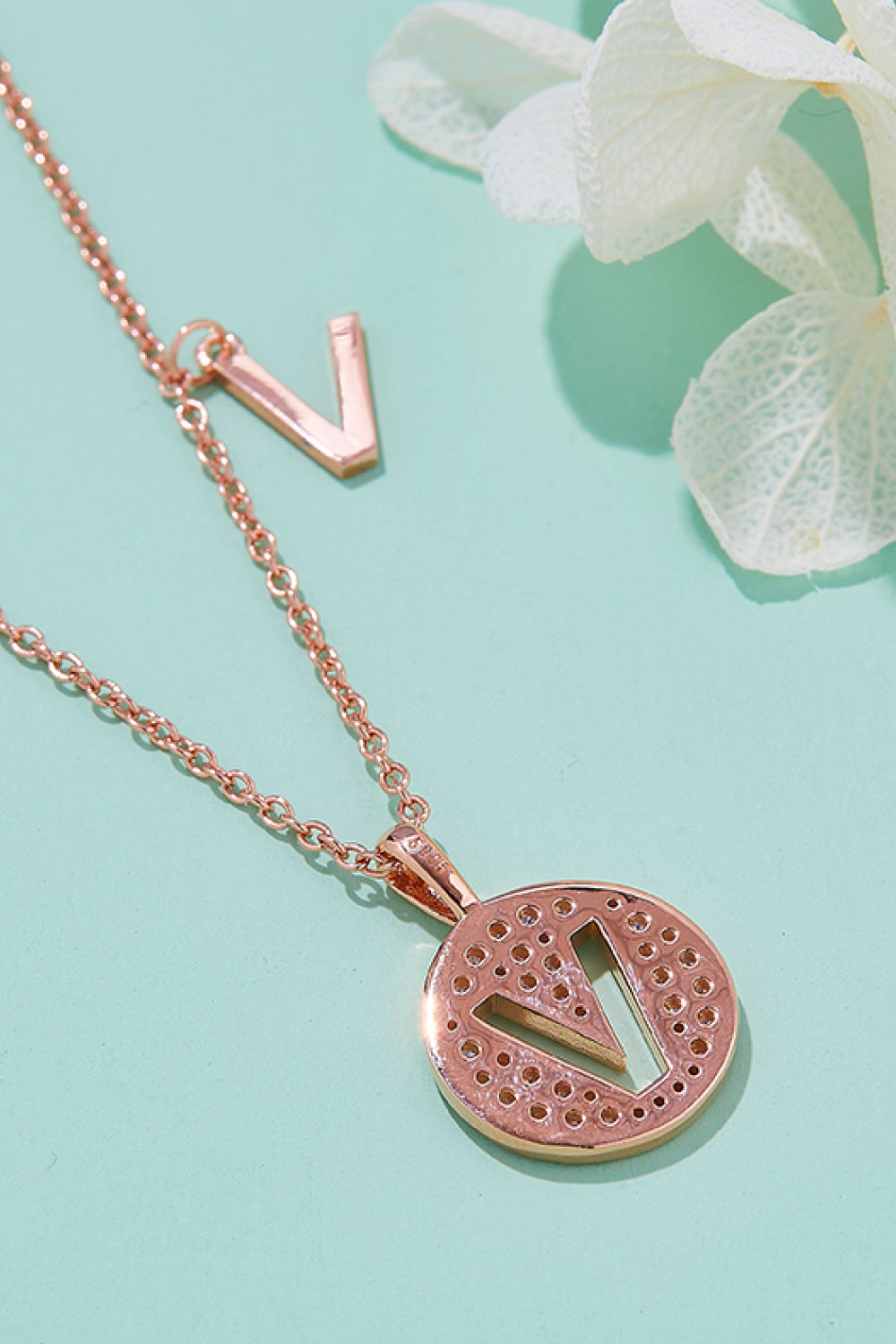 Sparkala™ U to Z Pendant Necklace - DestGlow