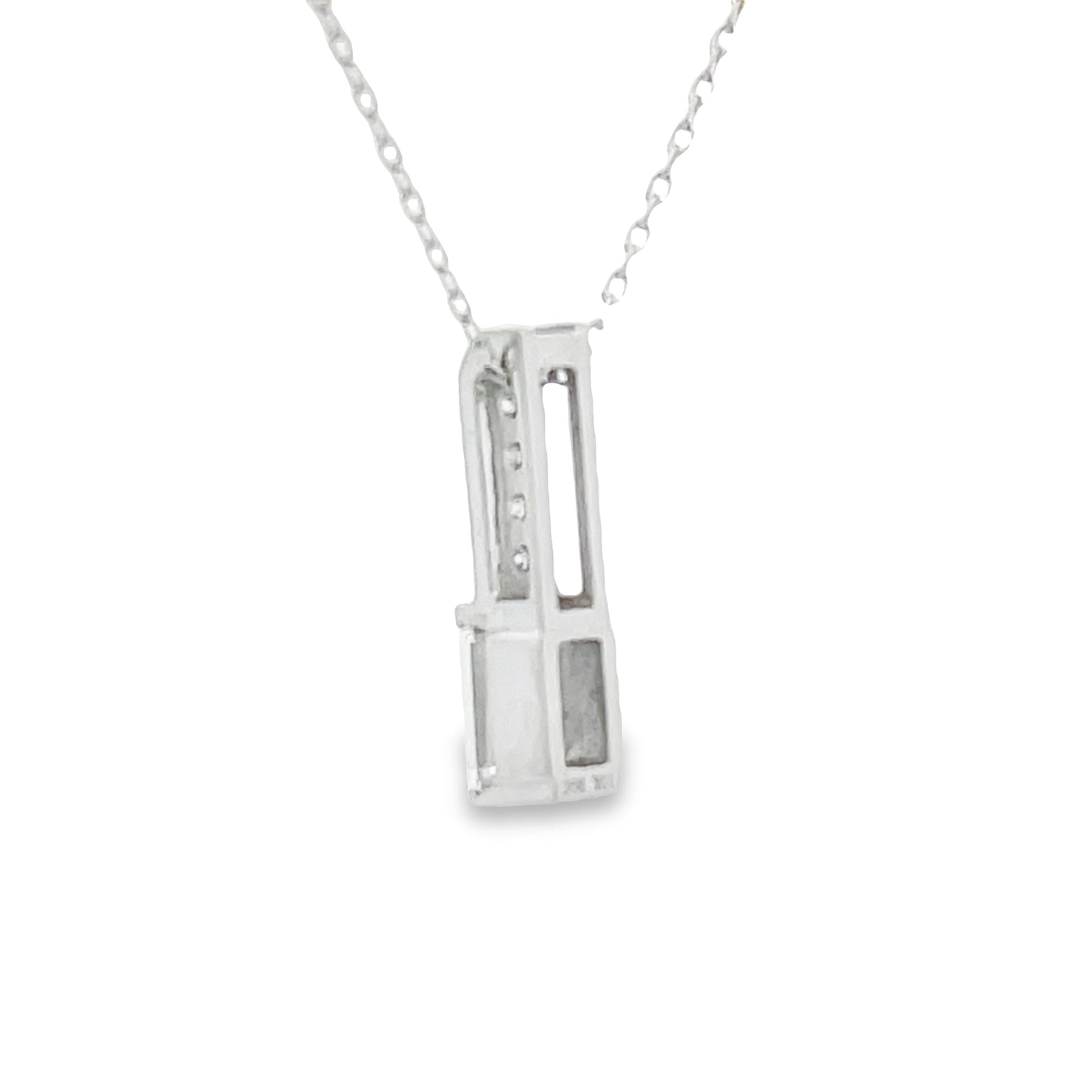 .06ct Zircon Diamond Fashion Pendants 10KT White Gold by Bids.com
