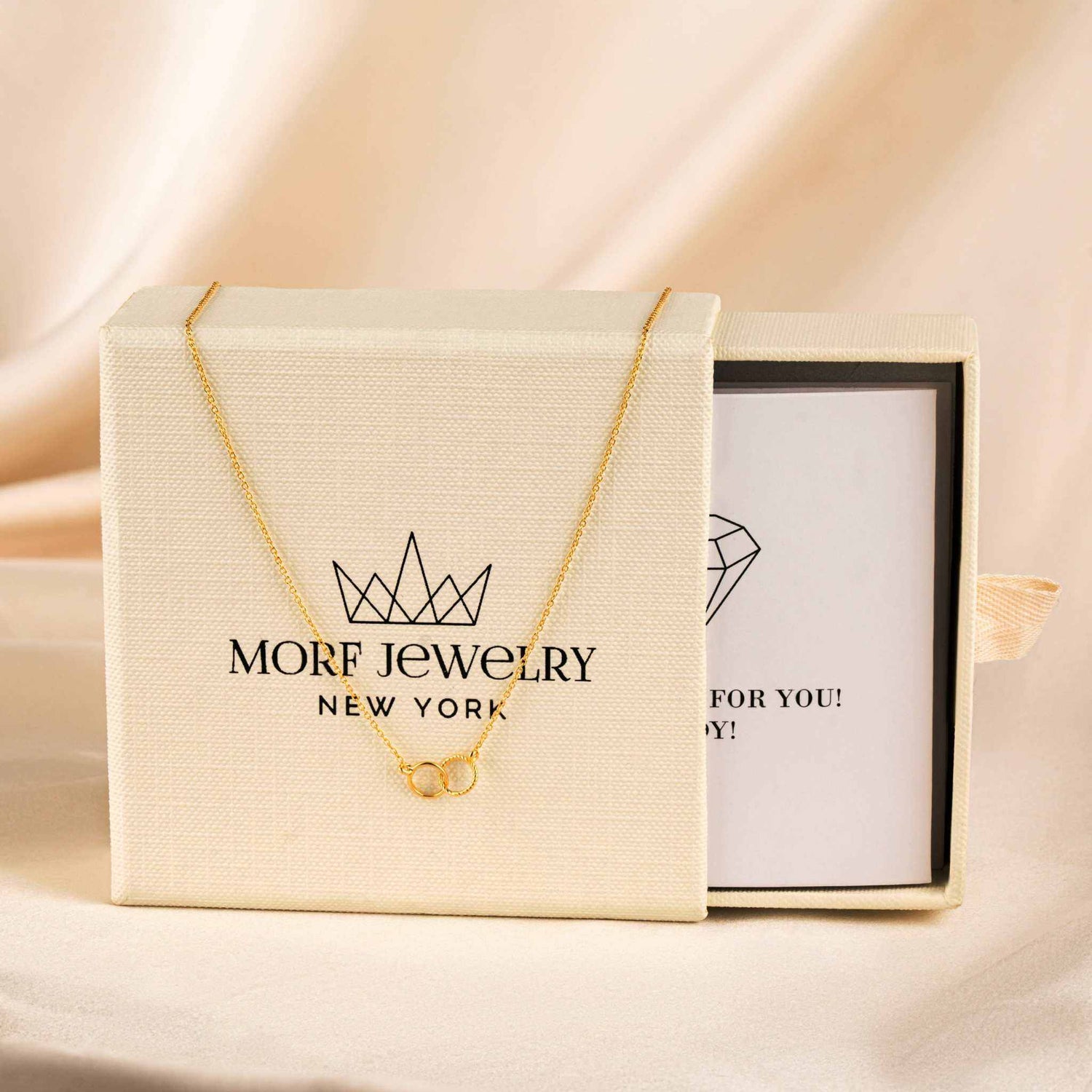 Interlocking Circle Necklace - DestGlow