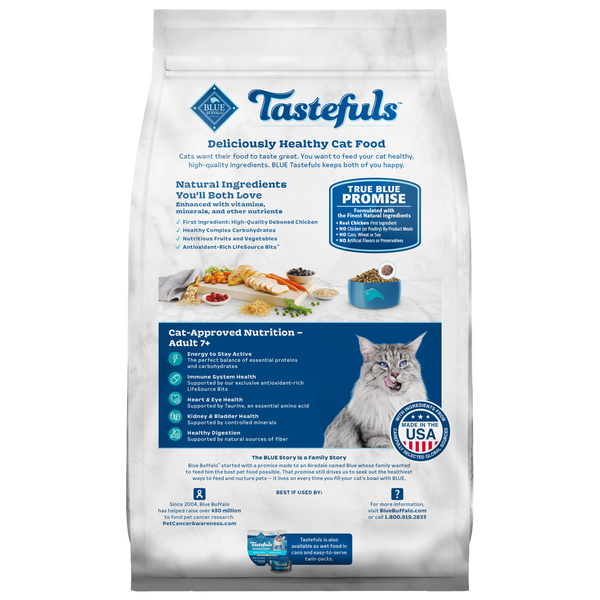 Blue Buffalo Tastefuls Natural Dry Food for Adult Cats 7+, Chicken &amp; Brown Rice