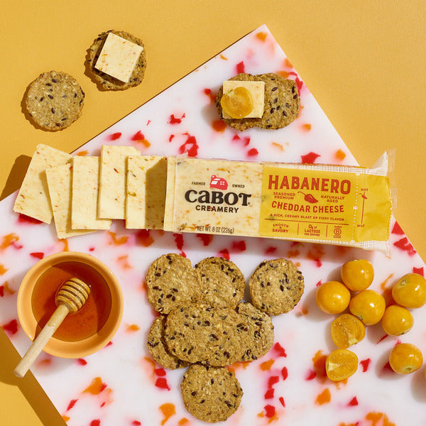 Cabot Habanero Cheddar Cheese Block, 8 oz  DestGlow