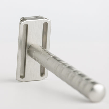 Henson Shaving [AL13-V2] Medium Safety Razor by Pasteur Pharmacy