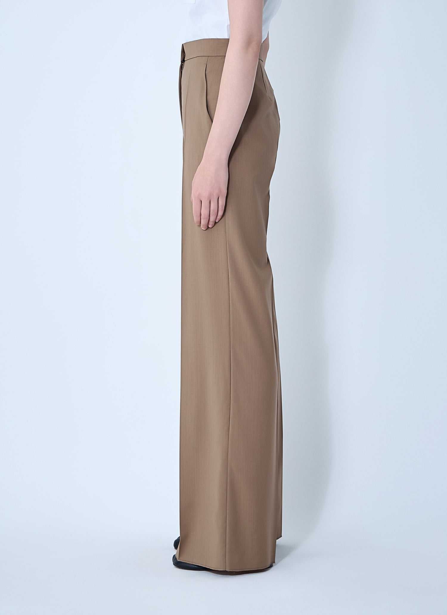 Max Mara Women Wool Pants by Luosophy