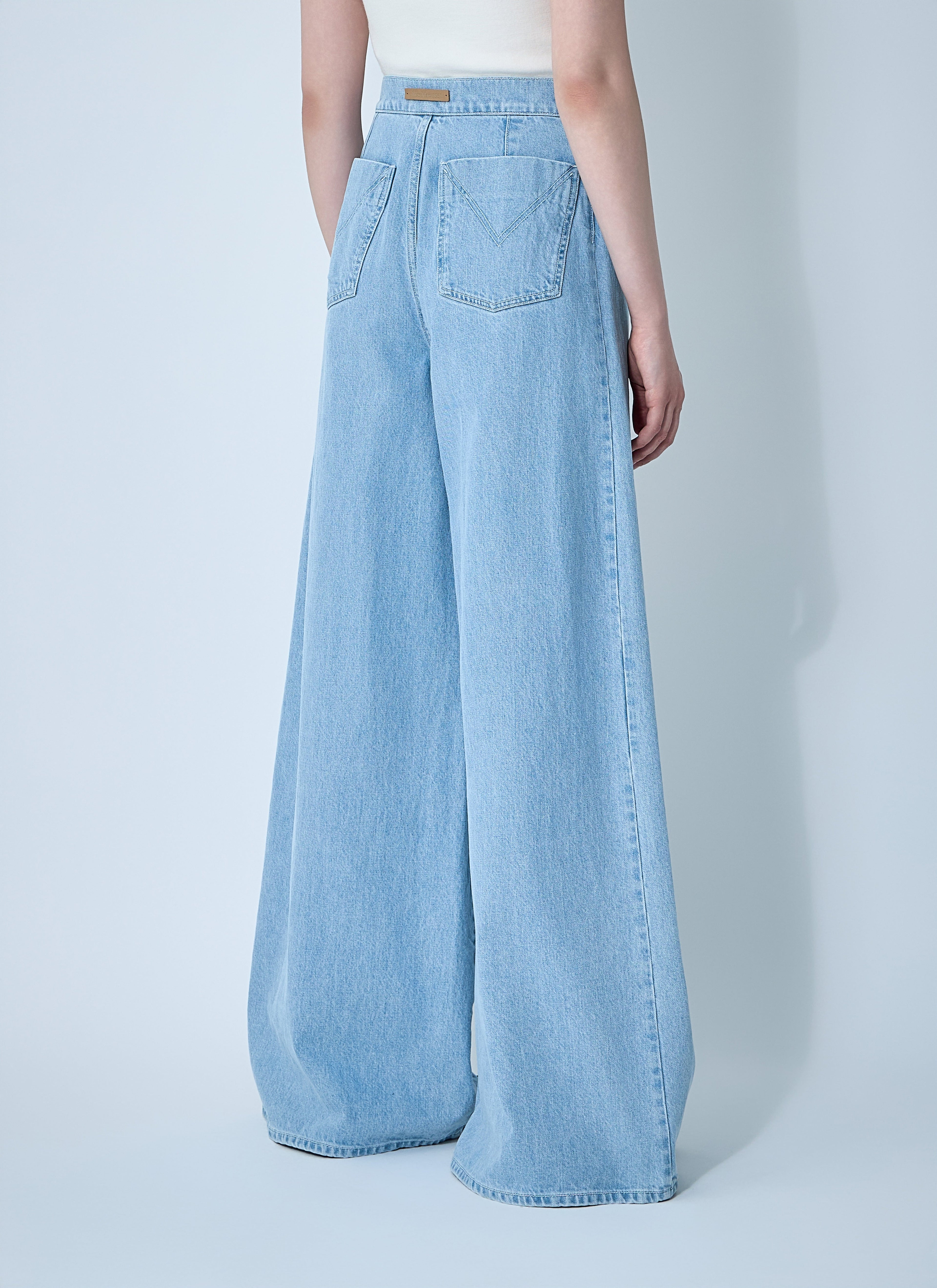 Max Mara Women Denim Jeans by Luosophy