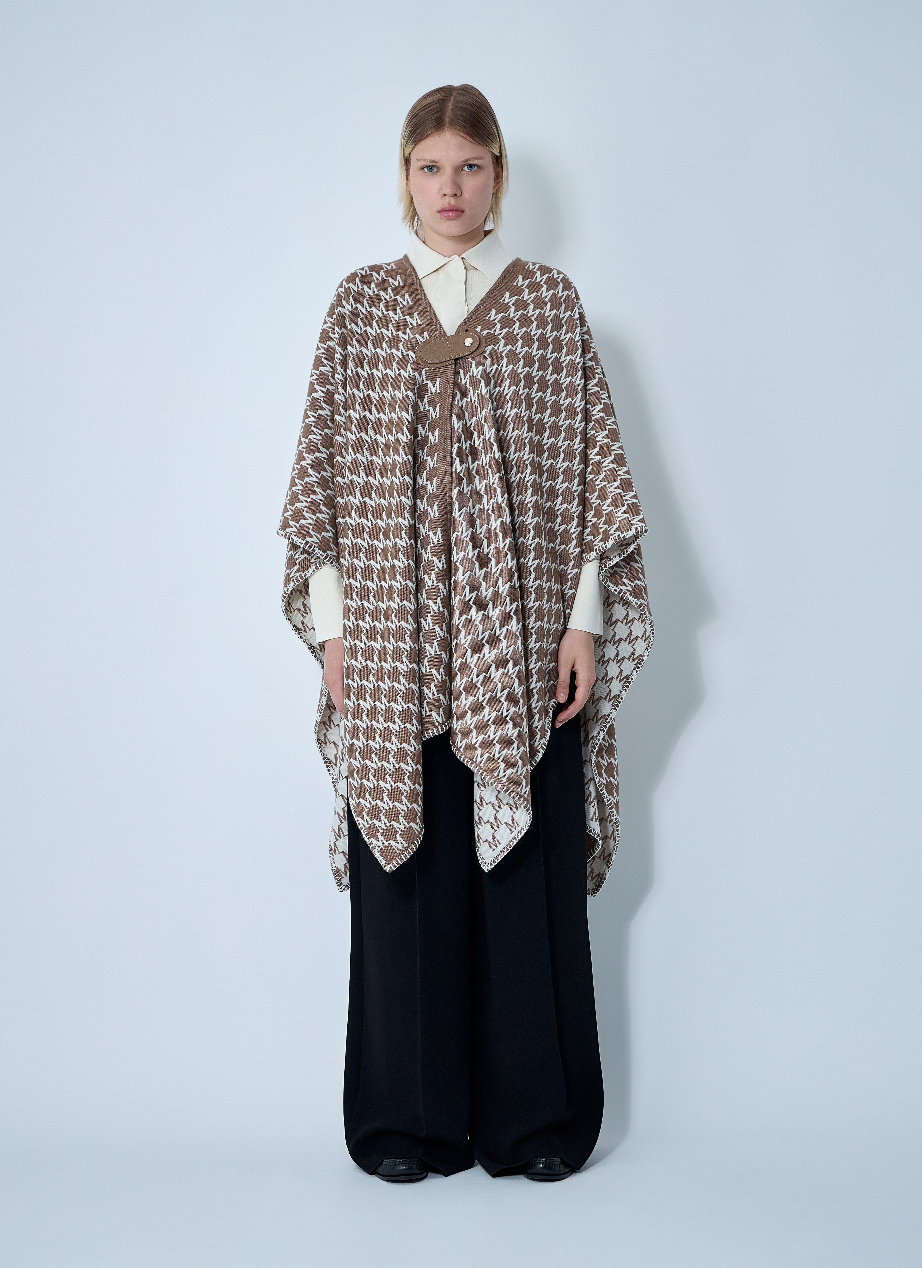 Max Mara Women Wool-Blend Scarf by Luosophy