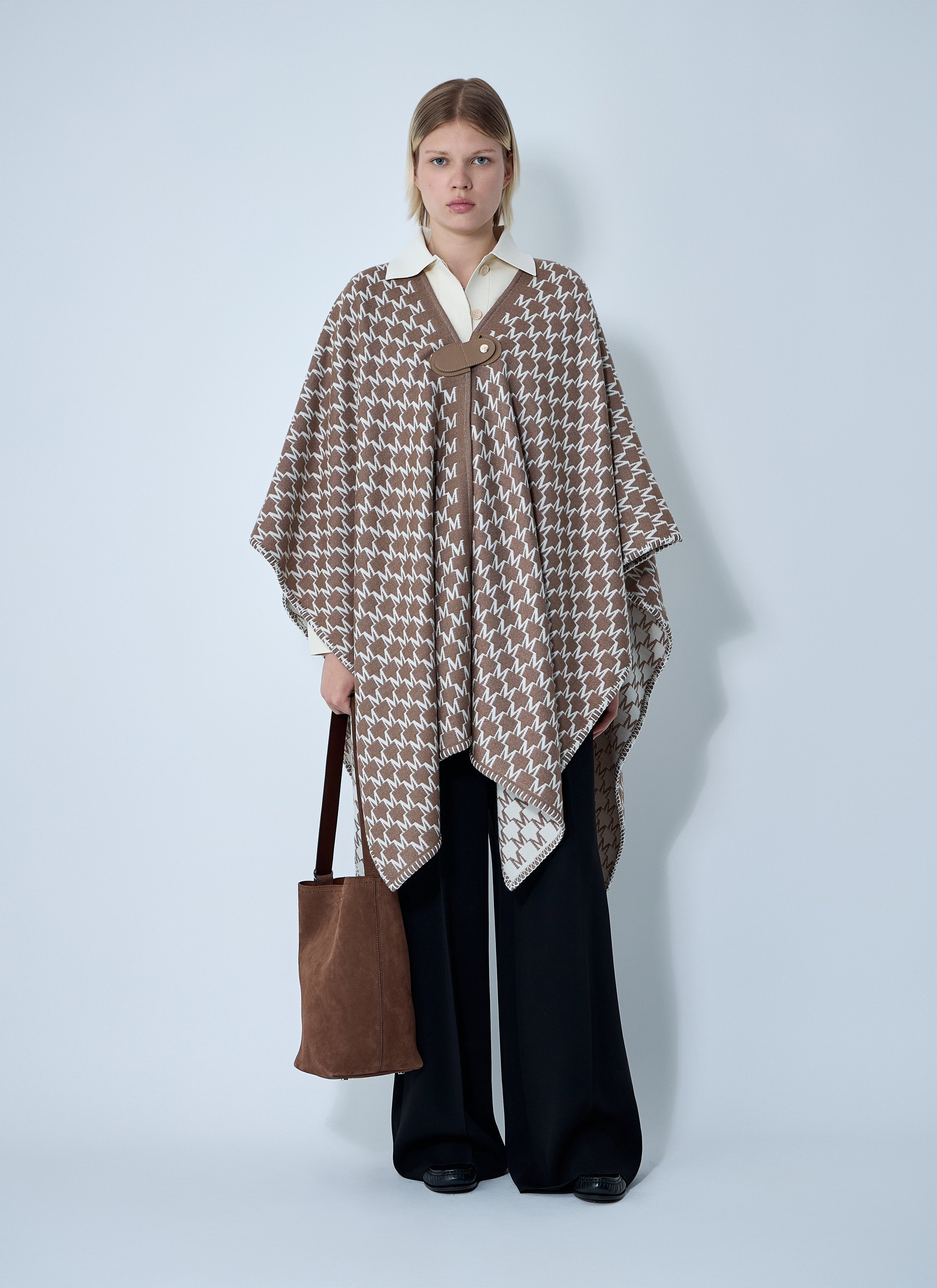 Max Mara Women Wool-Blend Scarf by Luosophy
