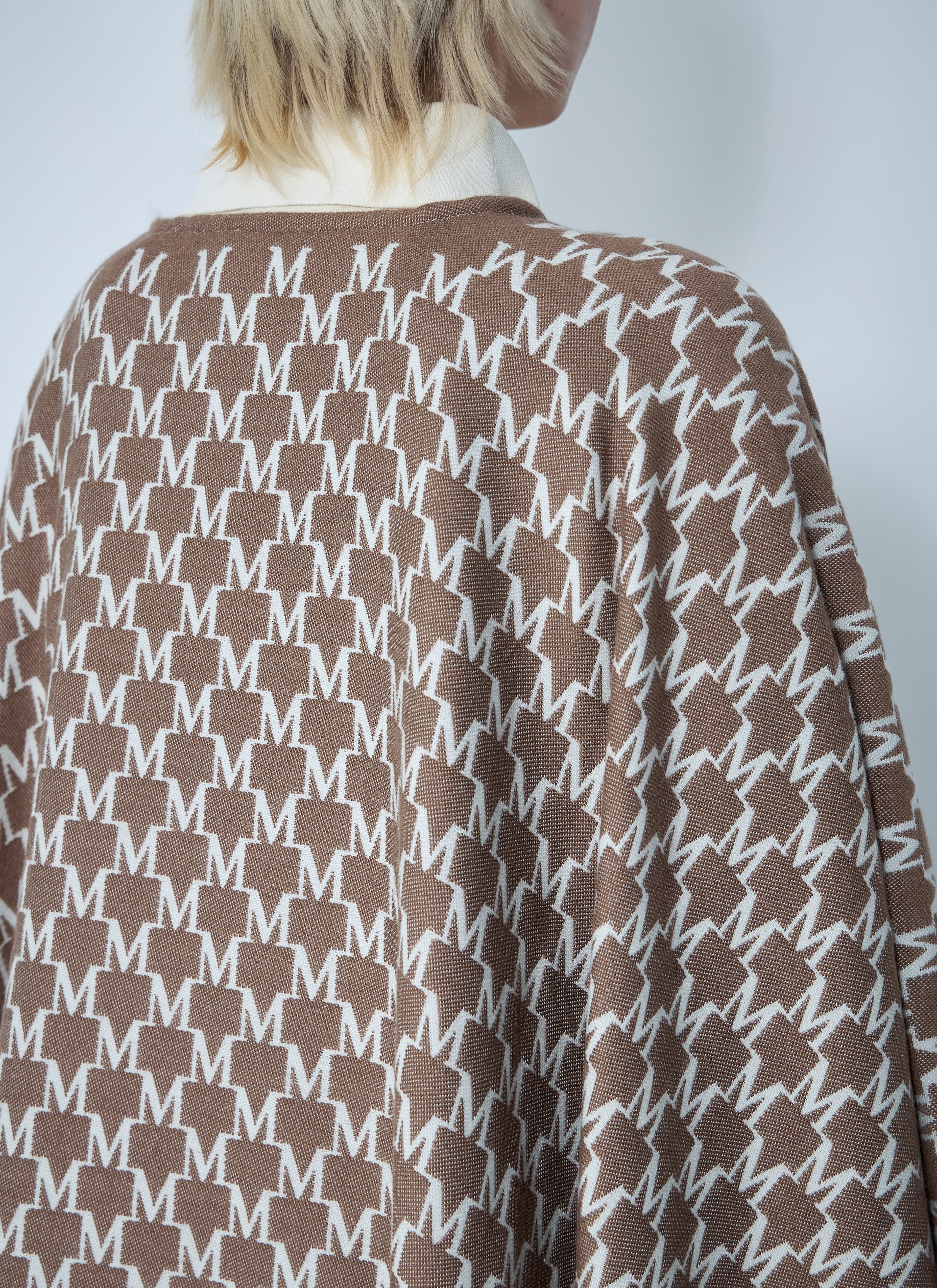 Max Mara Women Wool-Blend Scarf by Luosophy