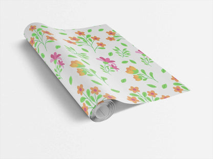 Simple Aesthetic with Red &amp; Yellow Flowers