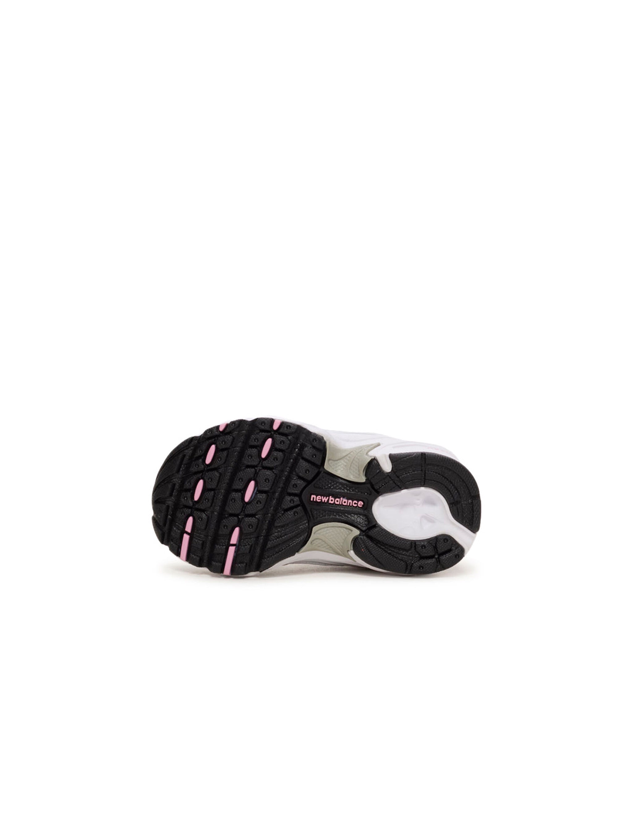 New Balance (PS) 530 Shoes - White/Pink by Denim Exchange
