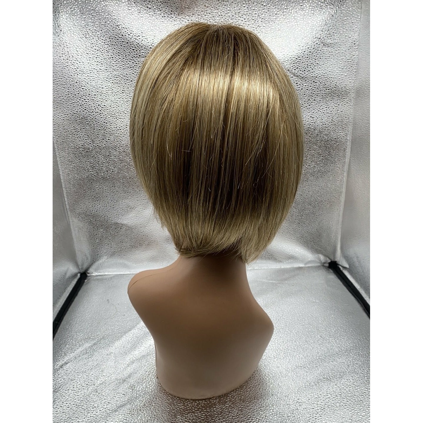 Gabor On Edge Synthetic Lace Front Wig (Mono Part)