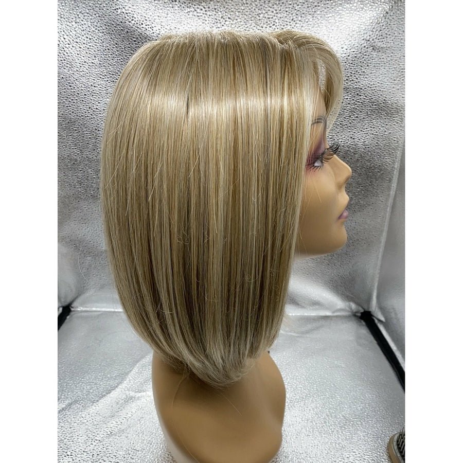 Raquel Welch On Point Lace Front &amp; Monofilament Center Part Wig