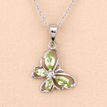 0.64 Carat Genuine Peridot .925 Sterling Silver Pendant by Bids.com