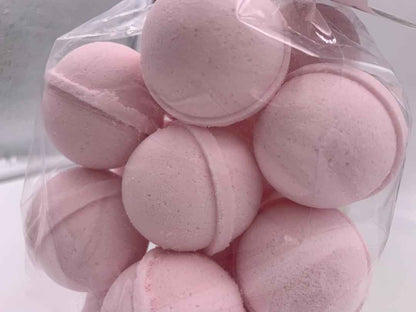 14 bath bombs (Scents Kids Love) our Little Bag of Balls - Kids Spa Parties
