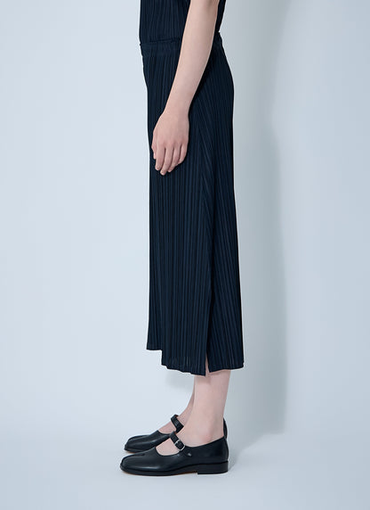 Pleats Please Issey Miyake Women Mellow Pleated Pants by Luosophy