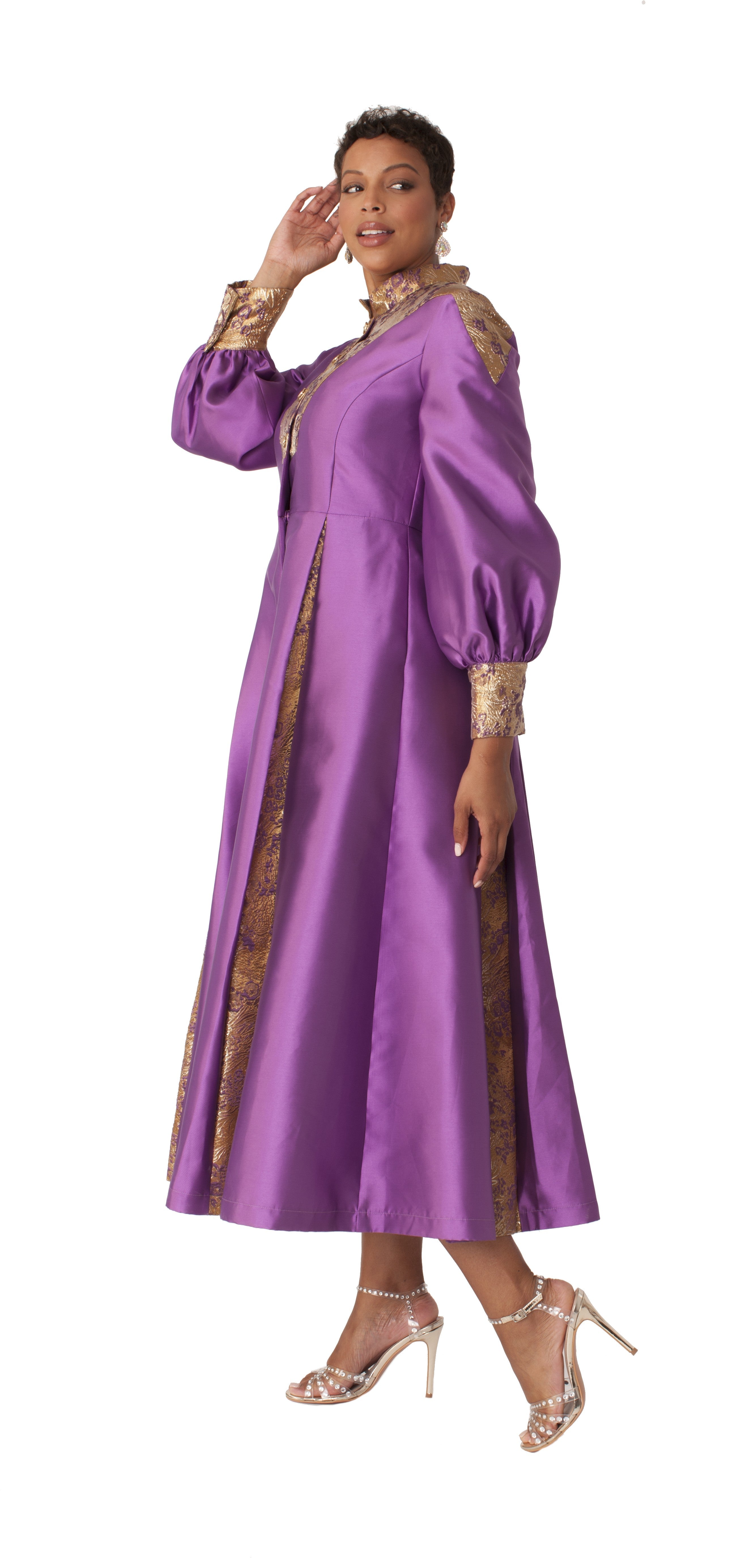 Plus Size Clergy Robe with Bishop Sleeves – 4851W by Tally Taylor