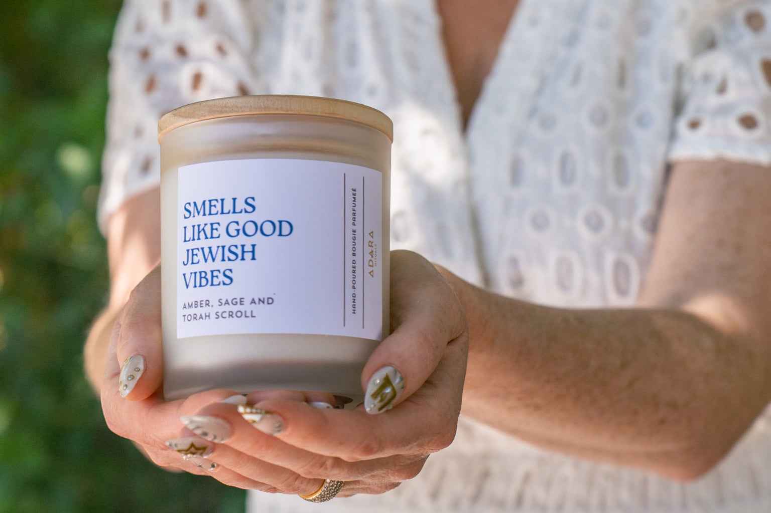 Smells Like Good Jewish Vibes - Amber, Sage &amp; Torah Scroll Scented Candle