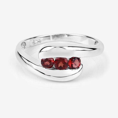 0.74 Carat Genuine Garnet .925 Sterling Silver Ring  DestGlow