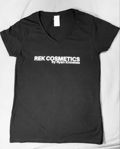 REK Cosmetics by Ryan Knowles V-neck Women&