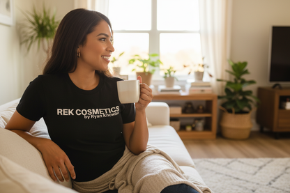 REK Cosmetics by Ryan Knowles V-neck Women&