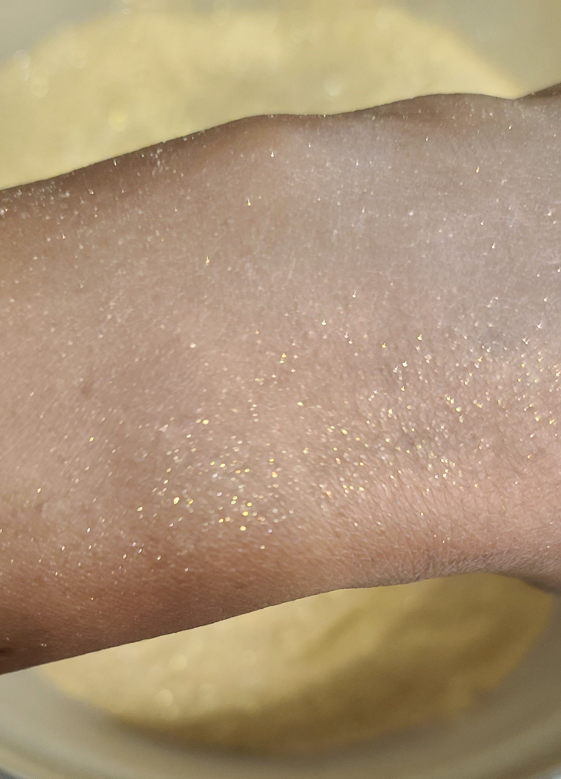 Shimmery Powder for the Radiant YOU by Michelle&