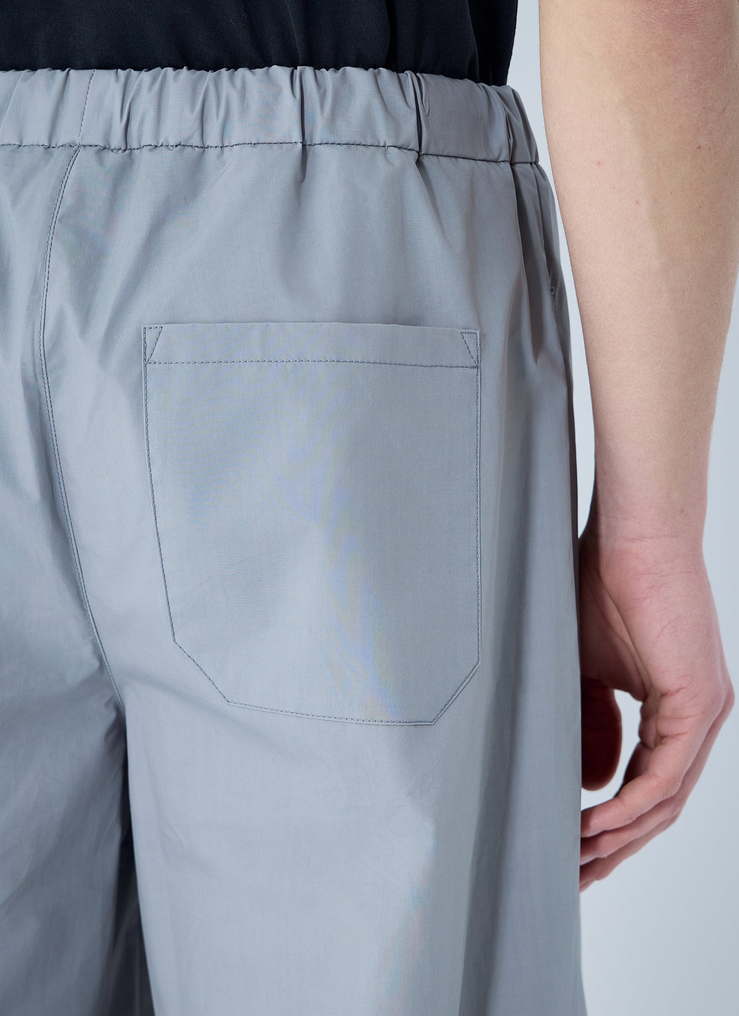 Rier Men Poplin Bermuda Shorts by Luosophy