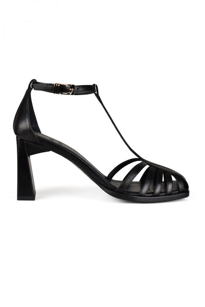 Anest Collective Women Spider Sandals by Luosophy