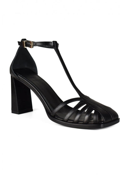 Anest Collective Women Spider Sandals by Luosophy
