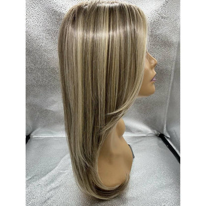 Raquel Welch Scene Stealer Wig